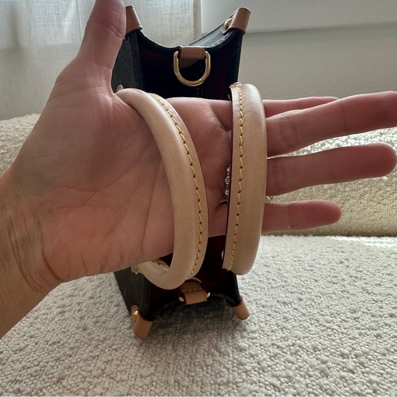 ❌ SOLD ❌ Louis Vuitton Monogram Sac Plat BB Handbag Crossbody - Picture 10 of 15